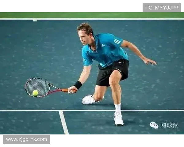 来看看芬奇教练在训练场上分享的精彩训练心得与战术思考吧